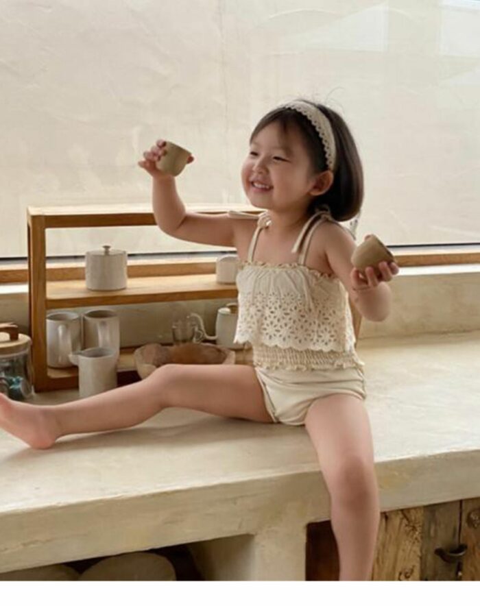 夏日泳裝75~130cm - 綁帶簍空花邊泳裝(含帽子)：圖片 5