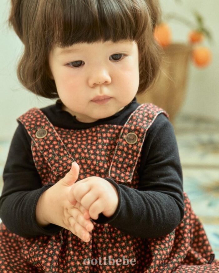 正韓秋季1~7y - 碎花吊帶裙 / 二色：圖片 3