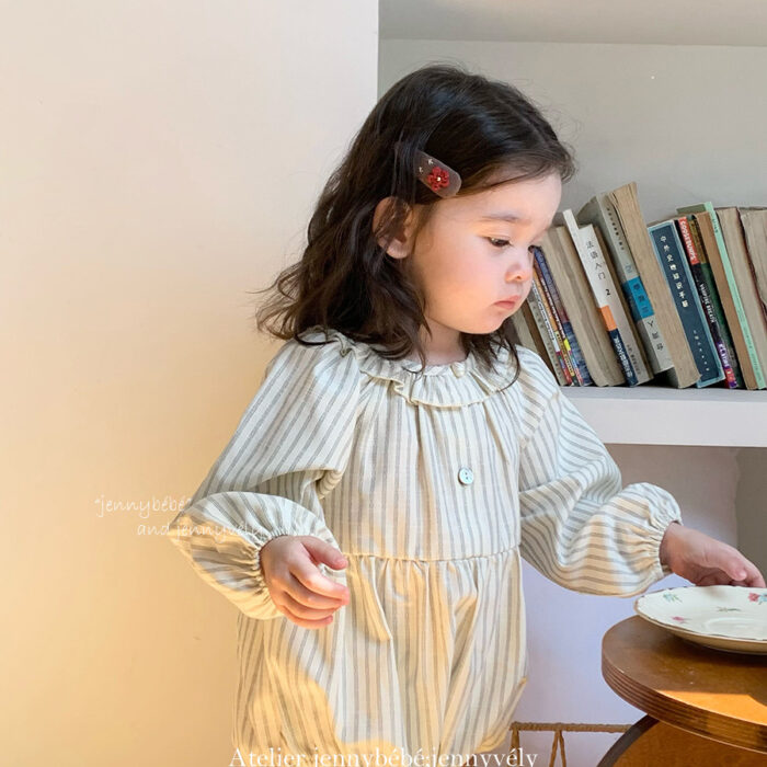 韓版秋季 66~90cm - 線條荷葉領包屁衣