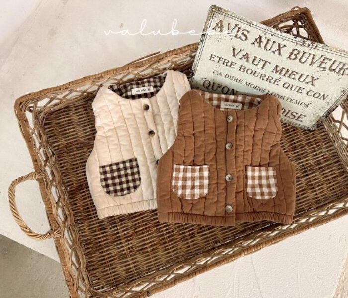 正韓冬季Babe - 澎澎格子背心 / 二色