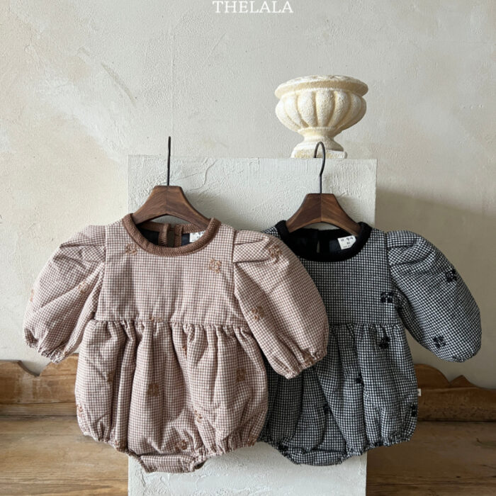 正韓冬季0~18m - 格紋繡花包屁衣 / 二色