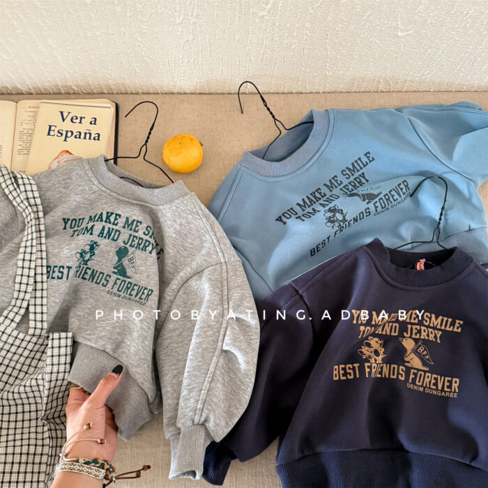 韓版冬季80~130cm - 落肩印花上衣 / 三色