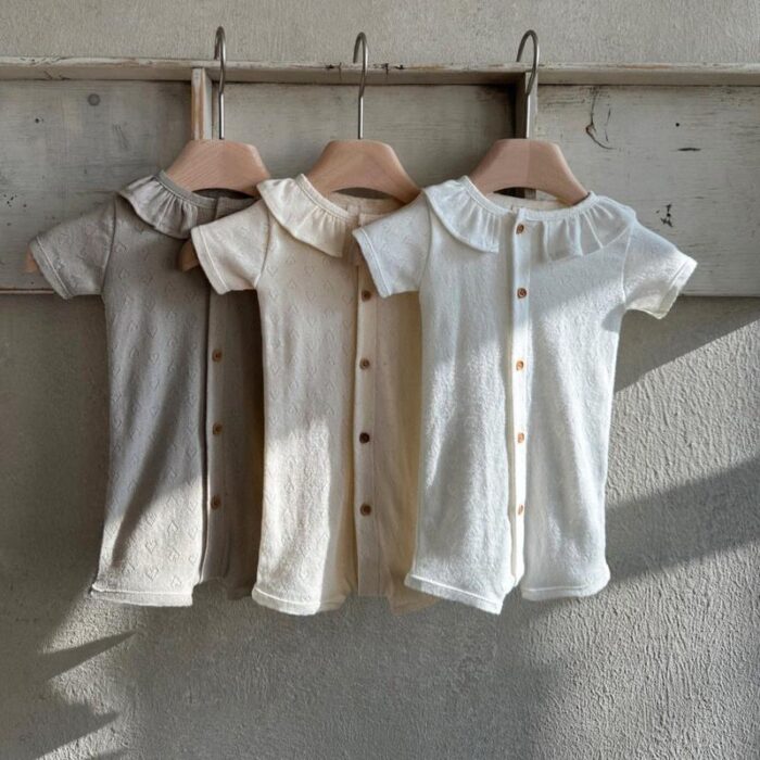 舒服荷葉領包屁衣 / 三色 (66~90cm)