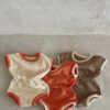 撞色華夫格包屁衣 / 三色(66~90cm)：圖片 14