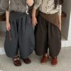日系線條屁兜寬鬆闊腿褲 / 二色 (80~140) 灰100X