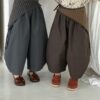 日系線條屁兜寬鬆闊腿褲 / 二色 (80~140) 灰100X：圖片 7